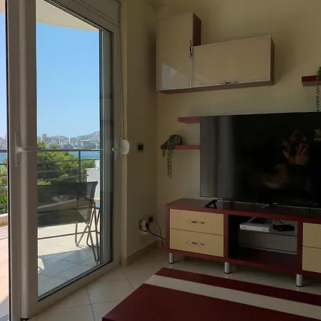 Beachfront - Apartment Sarande