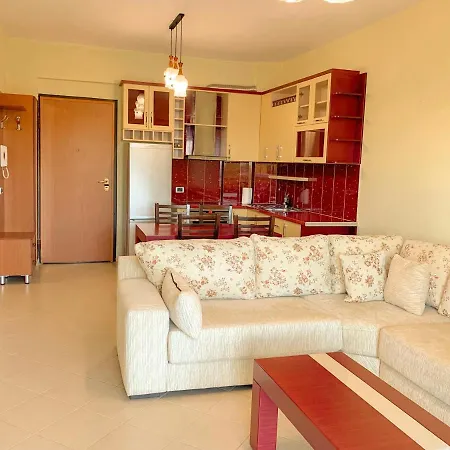 Beachfront - Apartment *
