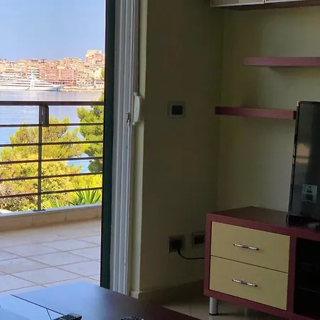 Beachfront - Apartment Sarande